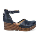 Acadia Closed-Toe Wedge Black