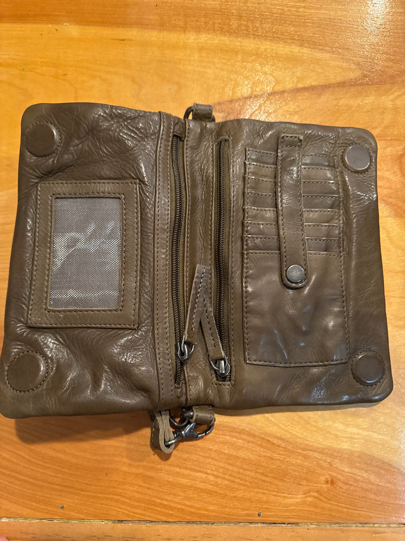 Women's Leather Organizer Crossbody Bag