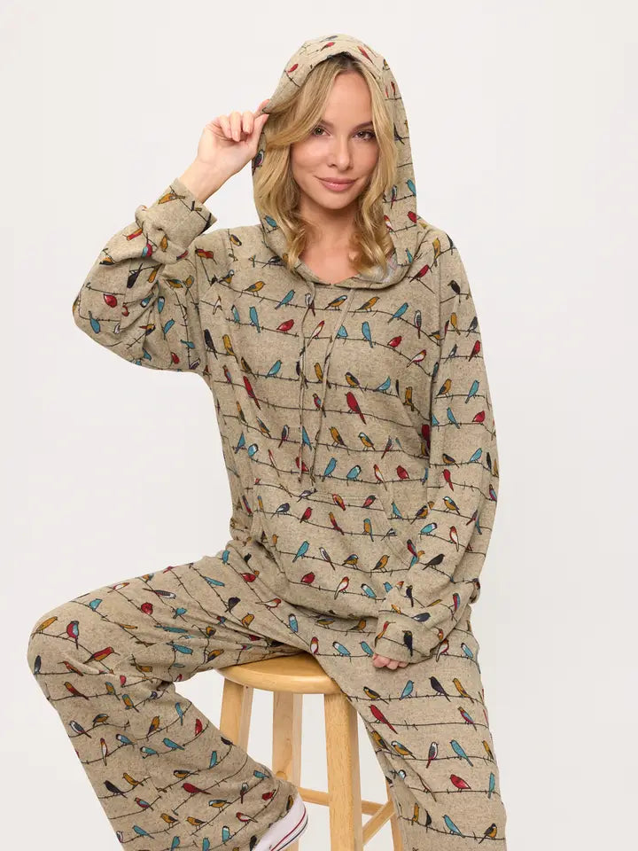 Colorful Chirpy Birds Print Tunic Hoodie