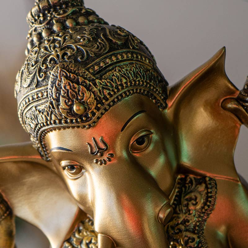 Seated Ganesha Hindu God Statue