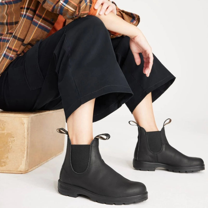 Black Original Classic Chelsea Boot 558