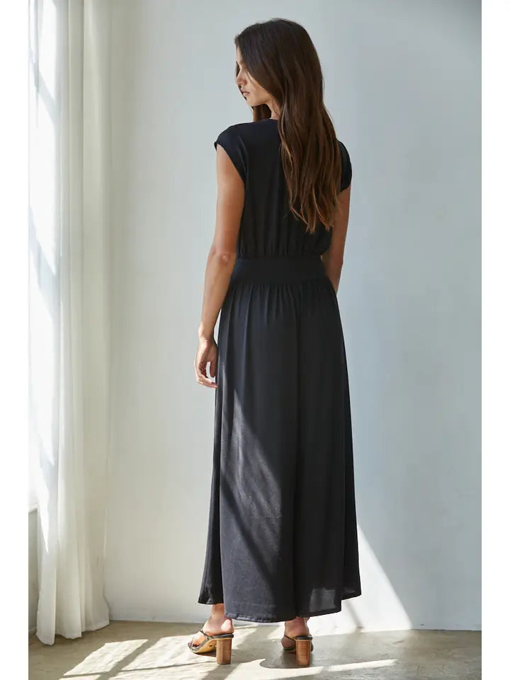 Knit Polyester Spandex V-Neck Short Sleeve Jumpsuit