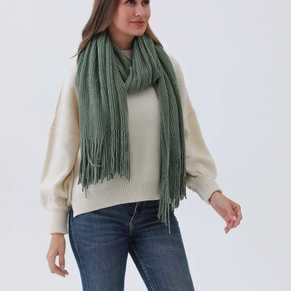 Chenille Knit Scarf with Tassels – Ultra-Soft & Luxurious