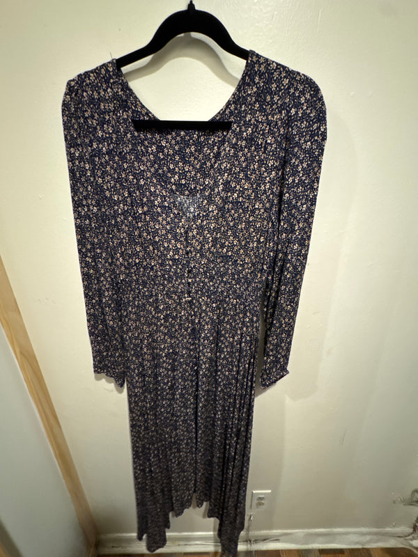 Floral Long Sleeved Maxi Dress