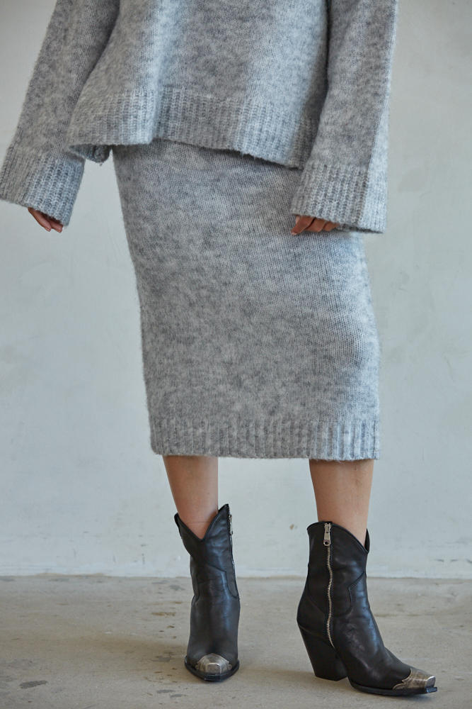 Robyn Skirt -Heather Grey