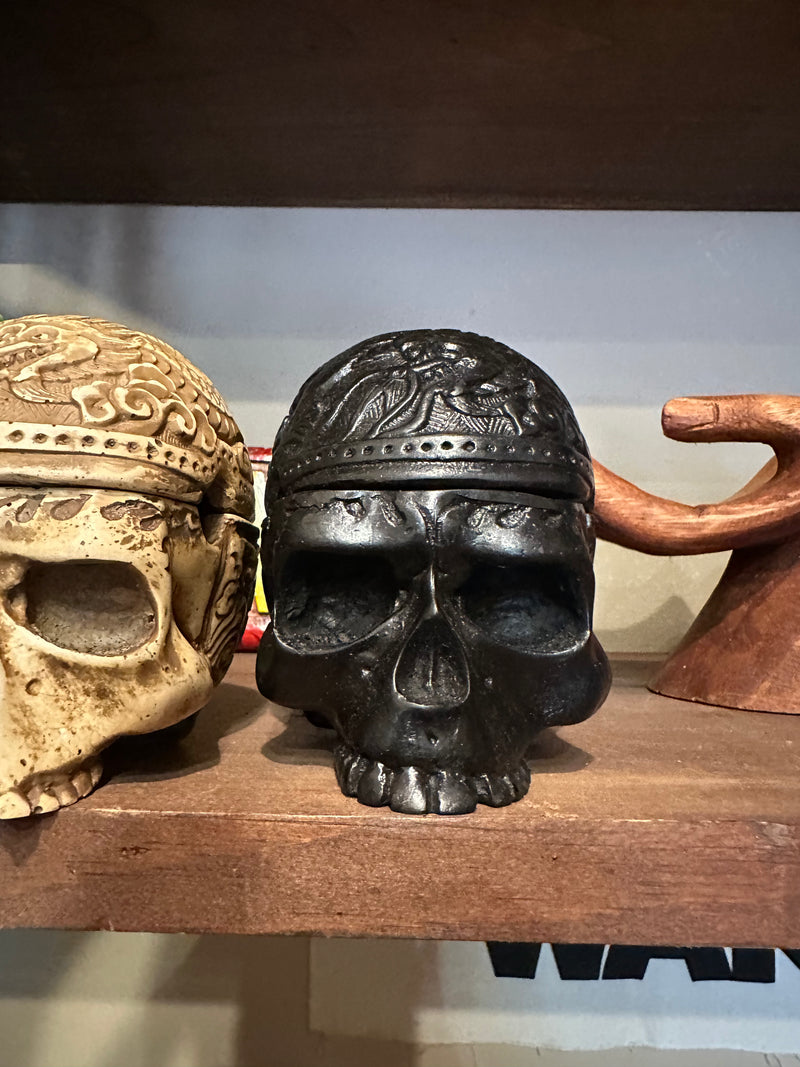 Resin Skull Statue