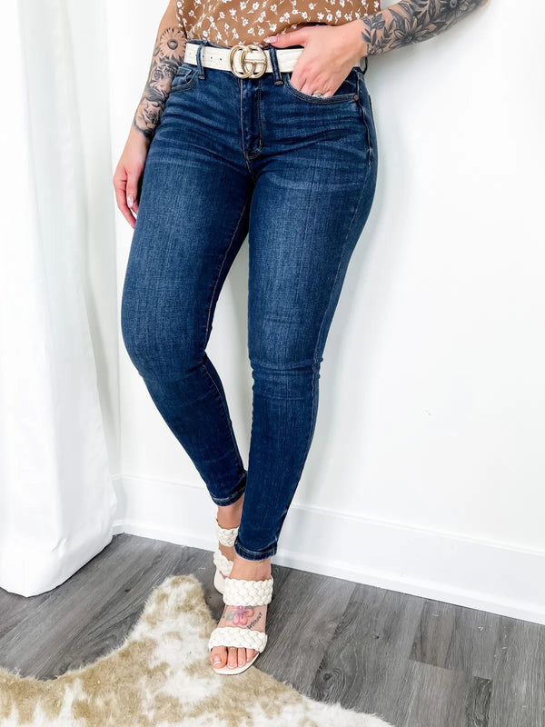 Judy Blue 8 Days A Week Medium Wash Mid Rise Skinny jeans with Handsanding