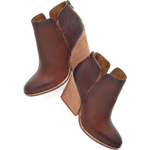 Chandra II Boot Brown