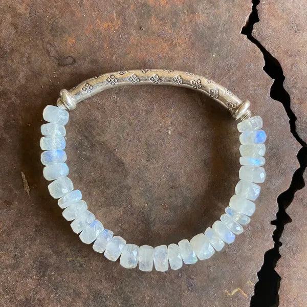 Moonstone Silver Stretch Bracelet