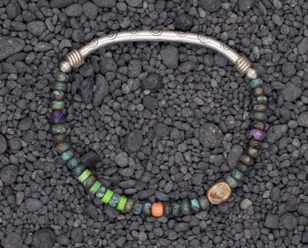 Dark Turquoise Stretch Bracelet with Turquoise Oval