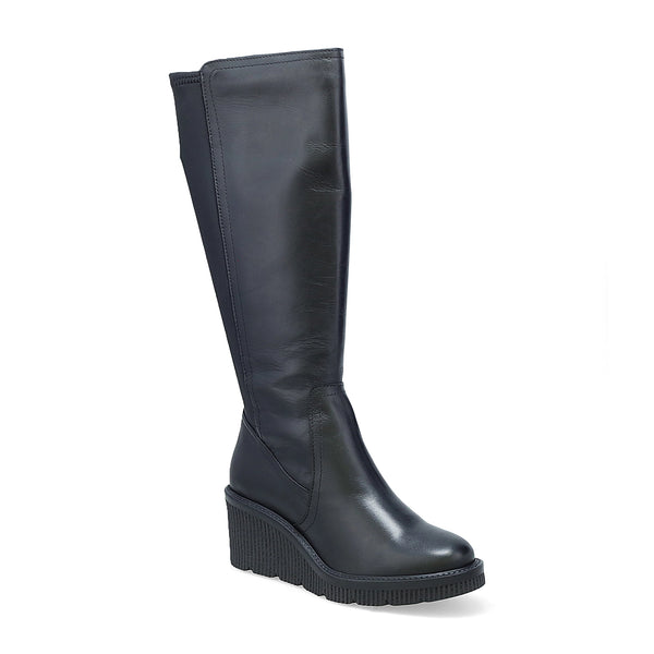 Adriana- Black