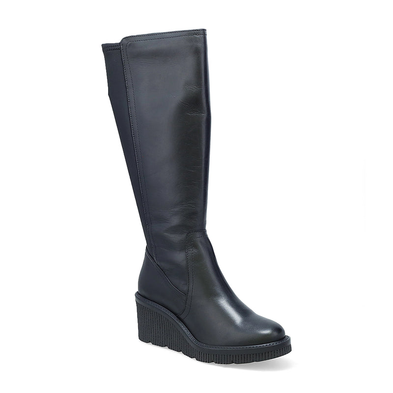 Adriana- Black