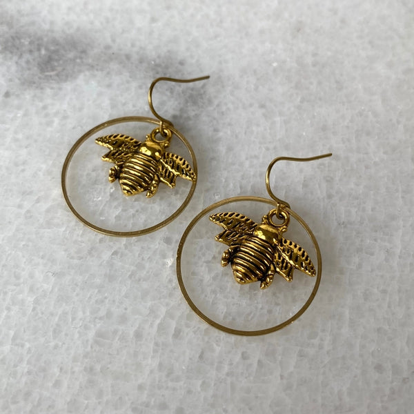 Nature Charm Earrings | Bee Circle