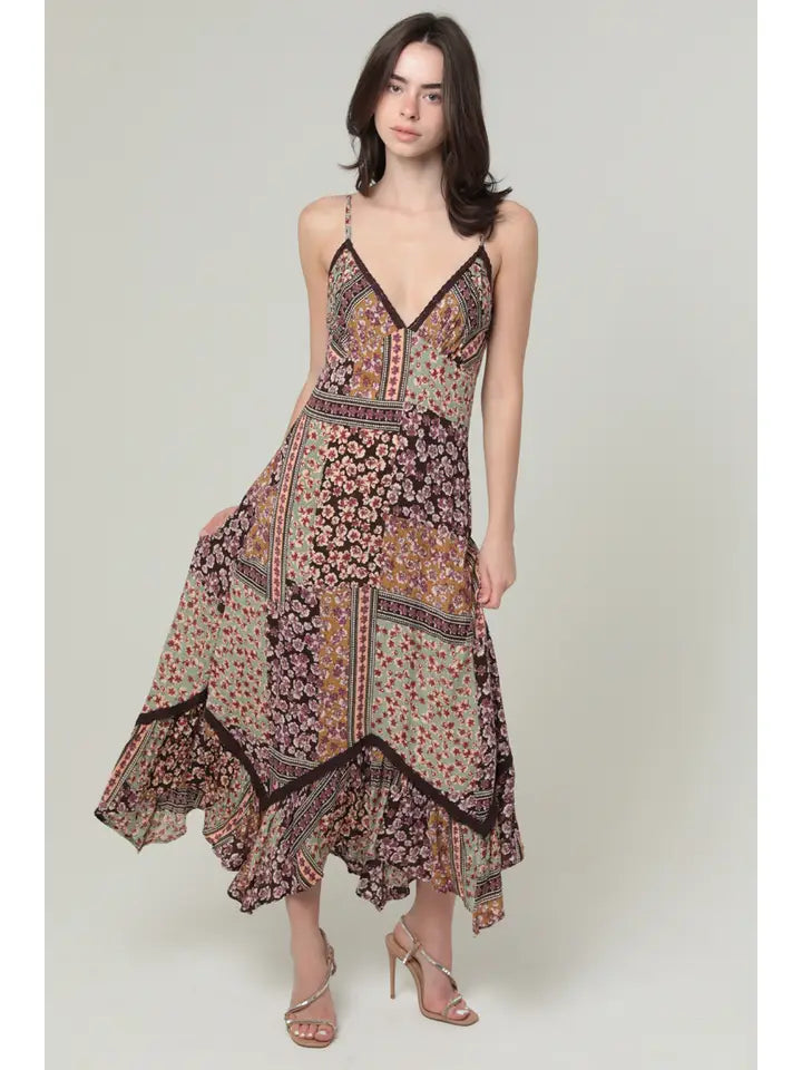 Spaghetti Strap with Ruffle Hem & Lace Detailing