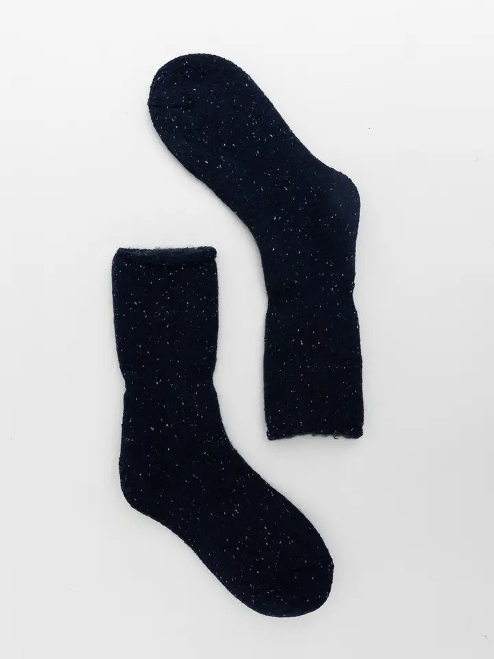 Thick Knit Crew Socks For Ultimate Fall & Winter Warmth