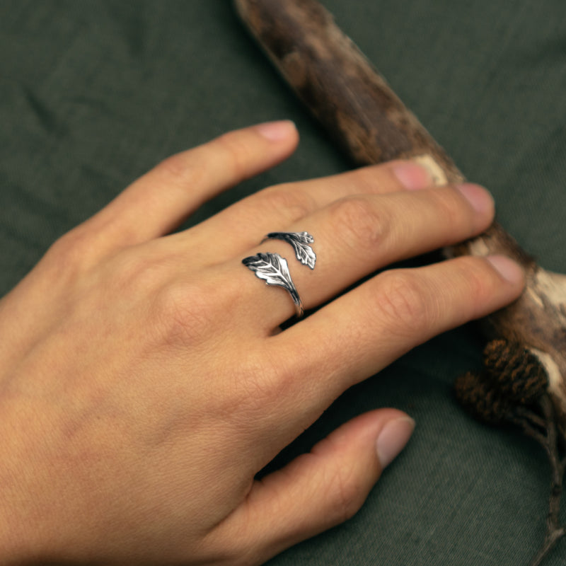 Adjustable Leaf Ring