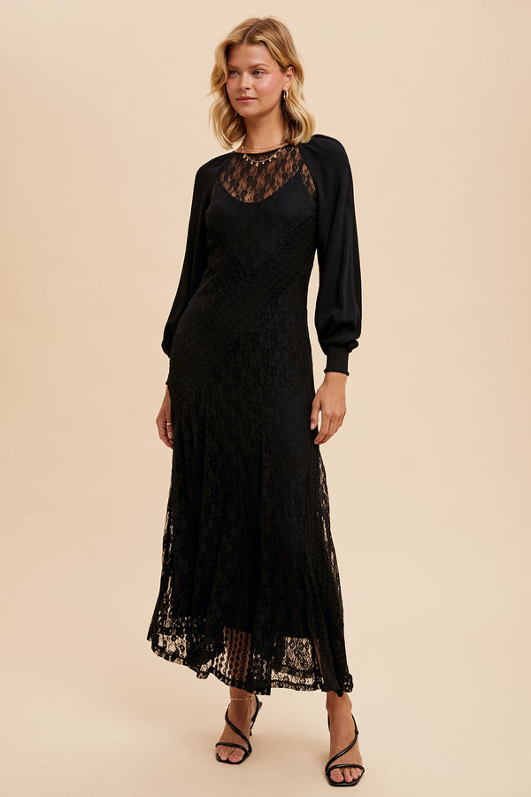 Raglan Vintage Lace Paneled Dress