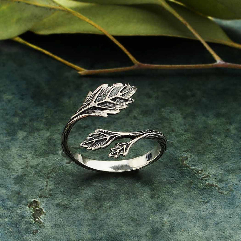 Adjustable Leaf Ring