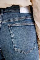 Judy Blue - High Waisted R.M. Cut Off Short w/ Dome Studded