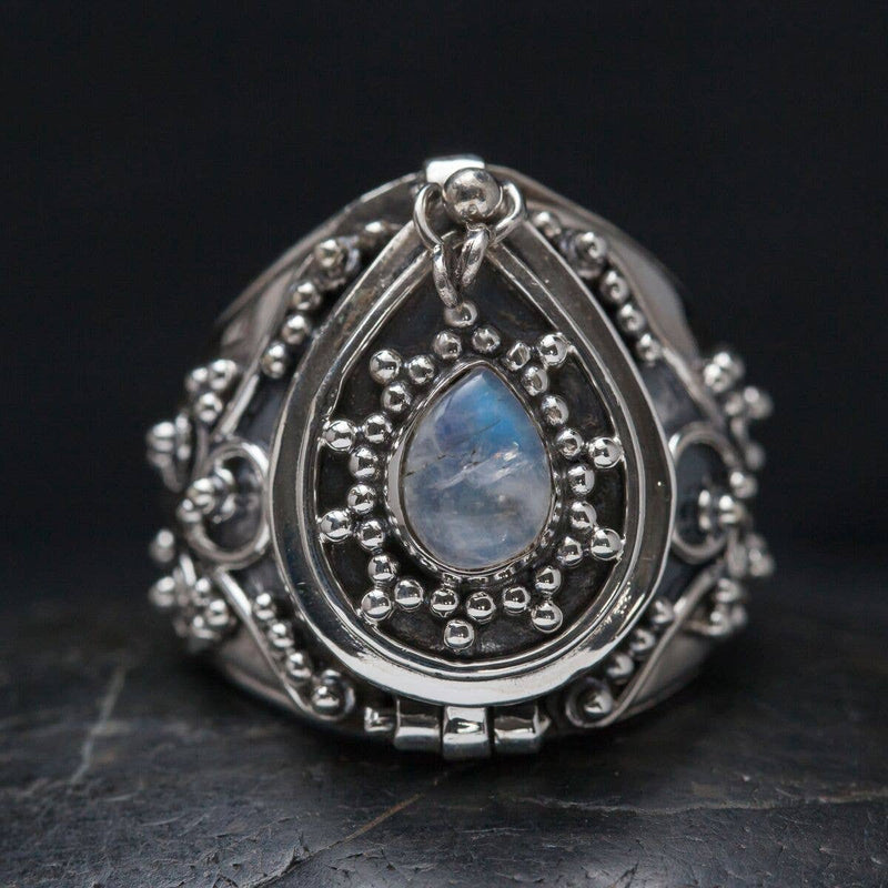Pointed Stone Poison Ring- Sterling Silver